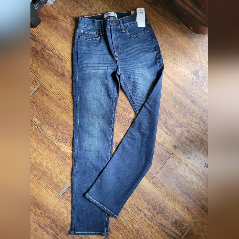 NWT Abercrombie jeans